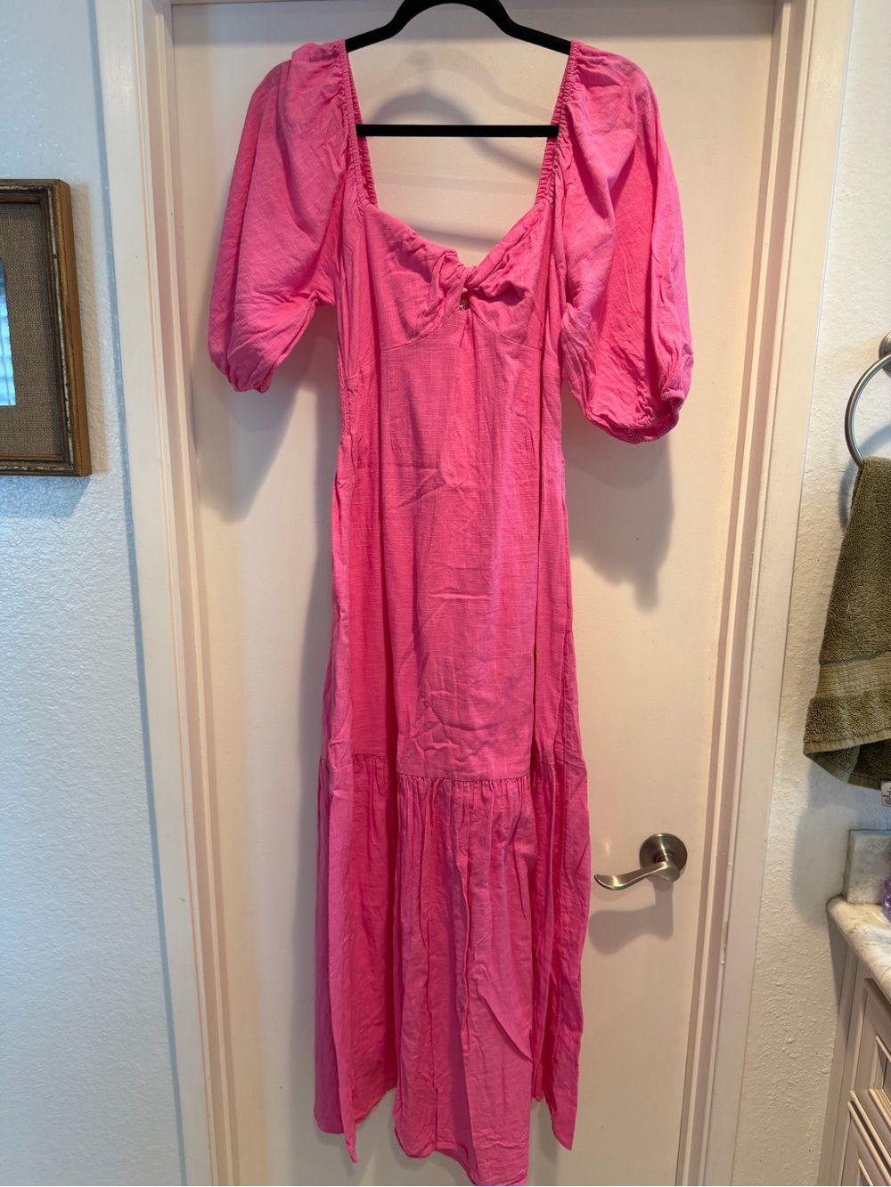 Pink Puff-Sleeve Maxi Dress